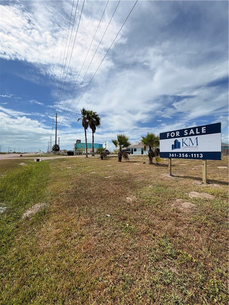 0.43 acres in Nueces County - photo 9