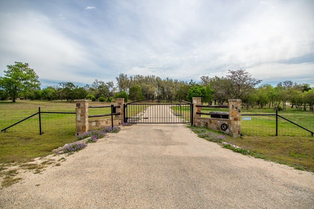 44.84 acres in Kerr County - photo 55