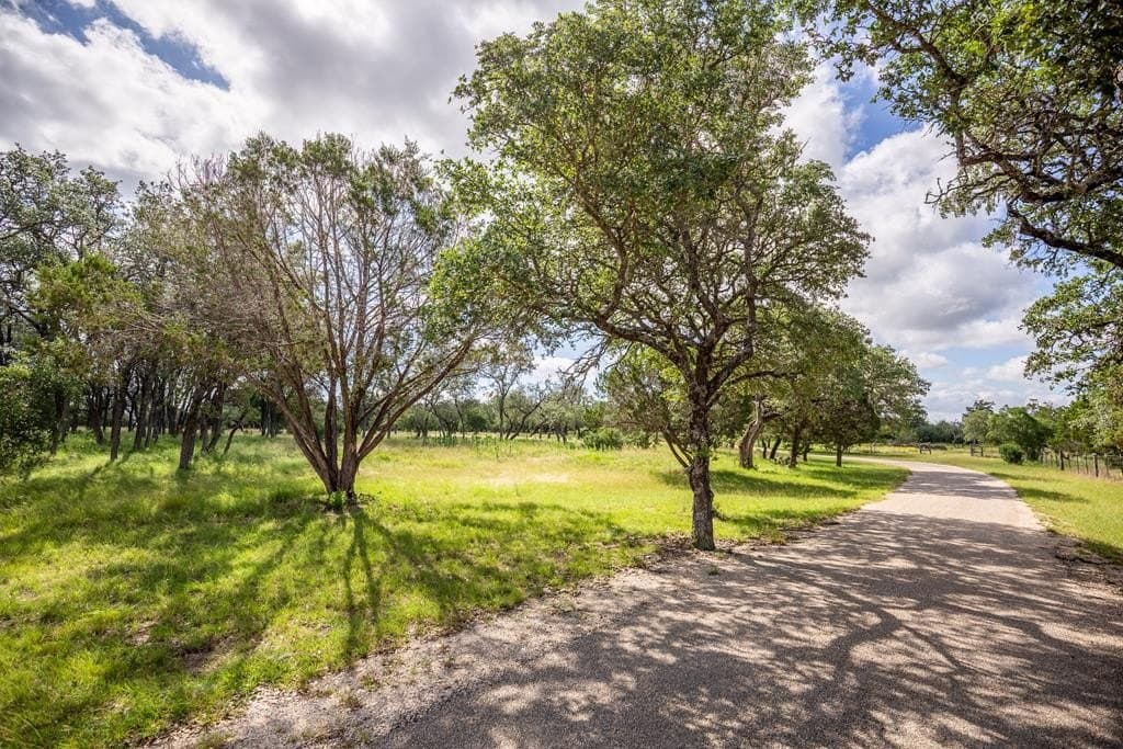 44.84 acres in Kerr County - photo 37