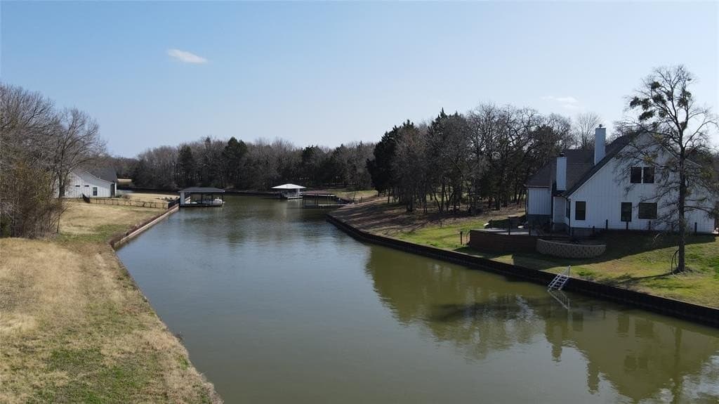 0.72 acres in Navarro County gallery image 3