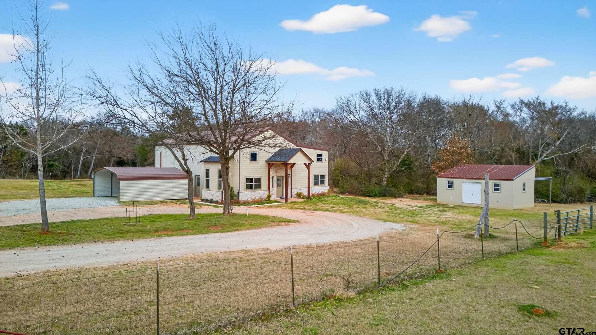 10 acres in Smith County gallery image 4