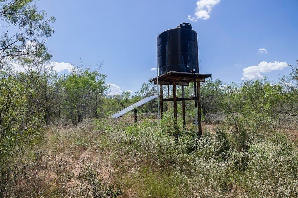 596.54 acres in Gonzales County - photo 16