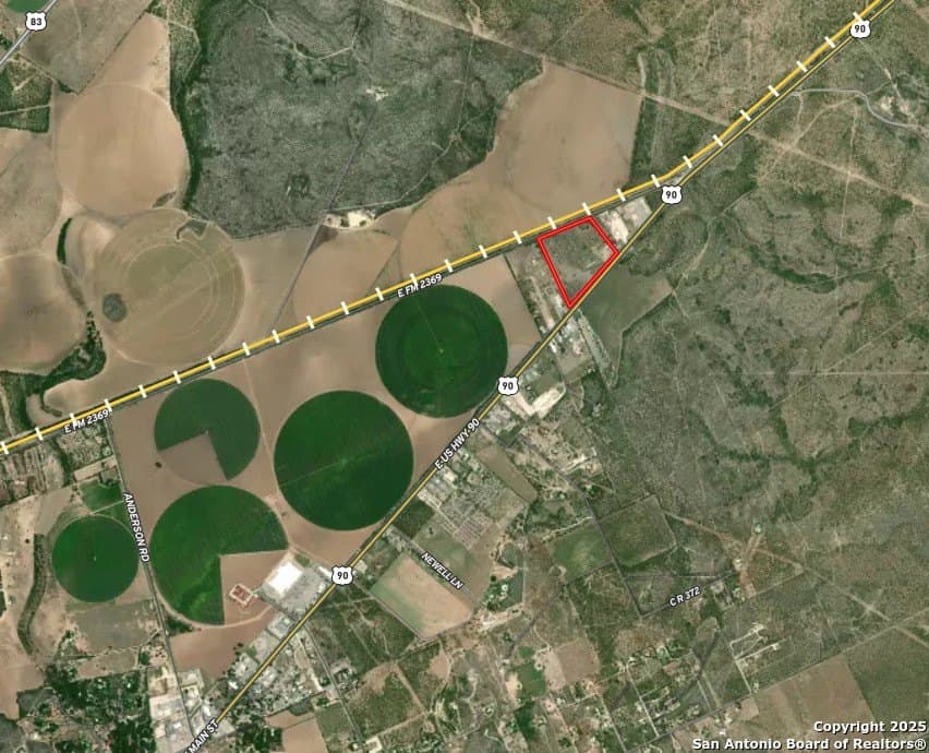 32.89 acres in Uvalde County - photo 9