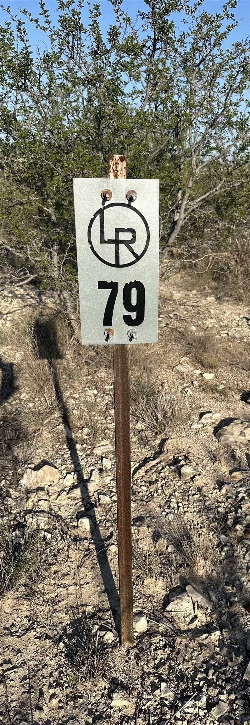 5 acres in Val Verde County gallery image 3