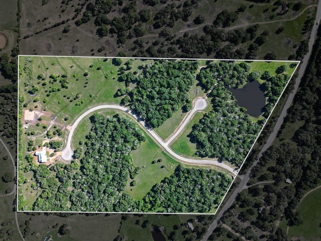 2.09 acres in Fayette County - photo 7