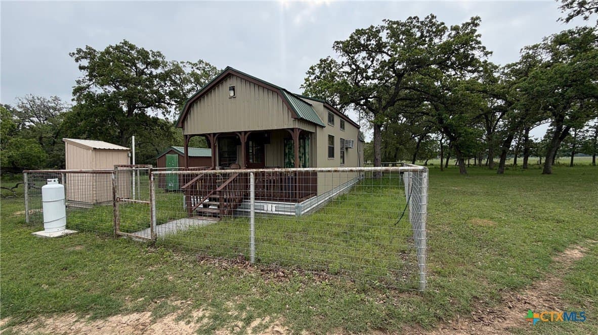 169.72 acres in Milam County - photo 12