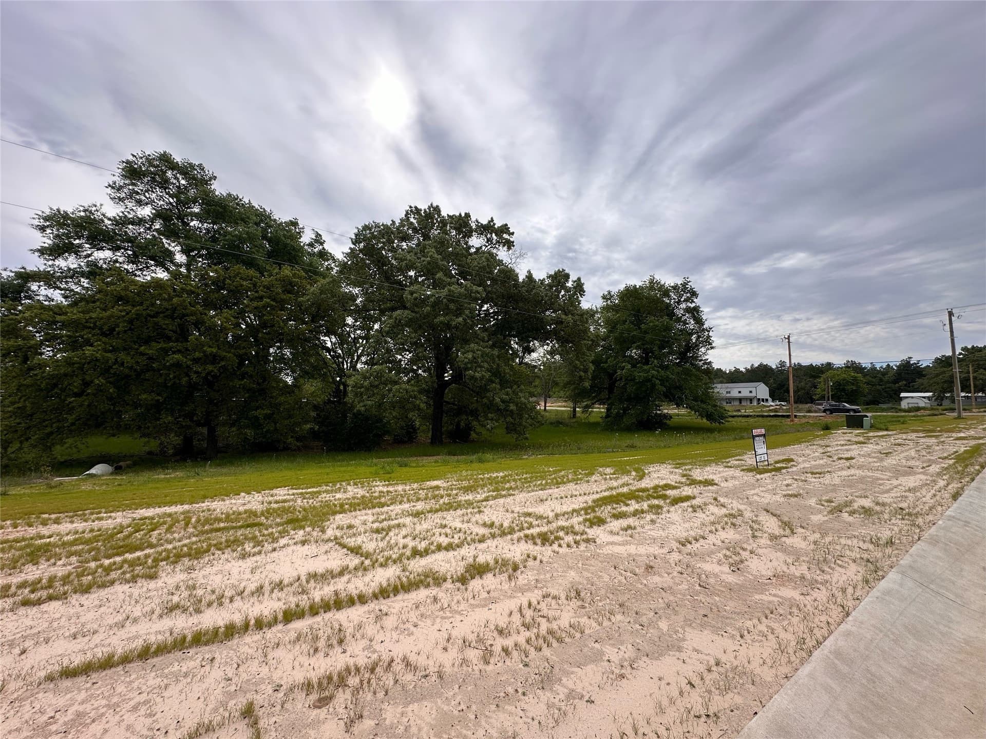 0.58 acres in Smith County gallery image 3