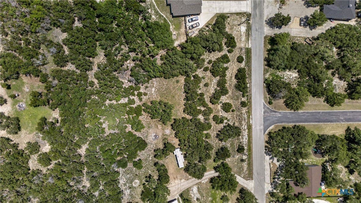 1.01 acres in Comal County - photo 7