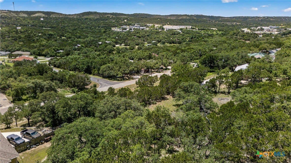 1.01 acres in Comal County - photo 3