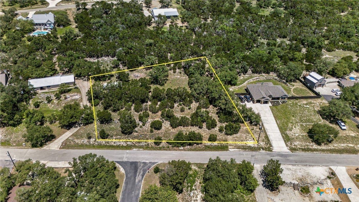 1.01 acres in Comal County - photo 17