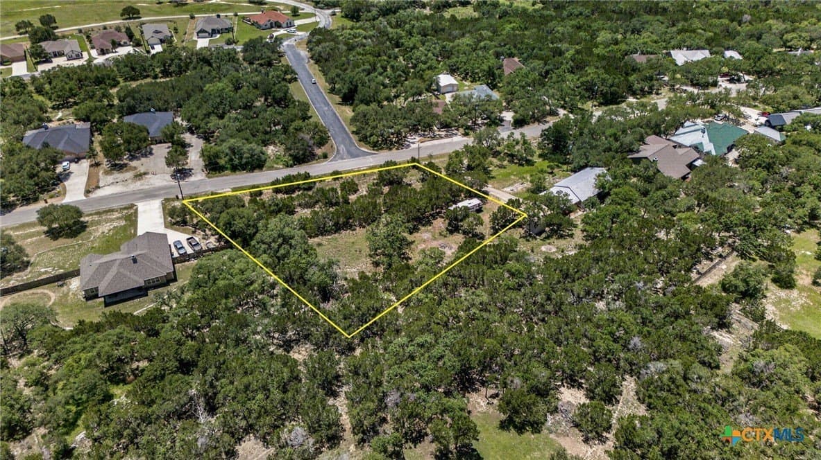 1.01 acres in Comal County - photo 12
