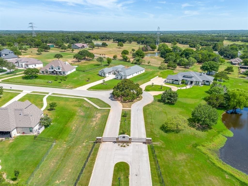 1.12 acres in Johnson County gallery image 4