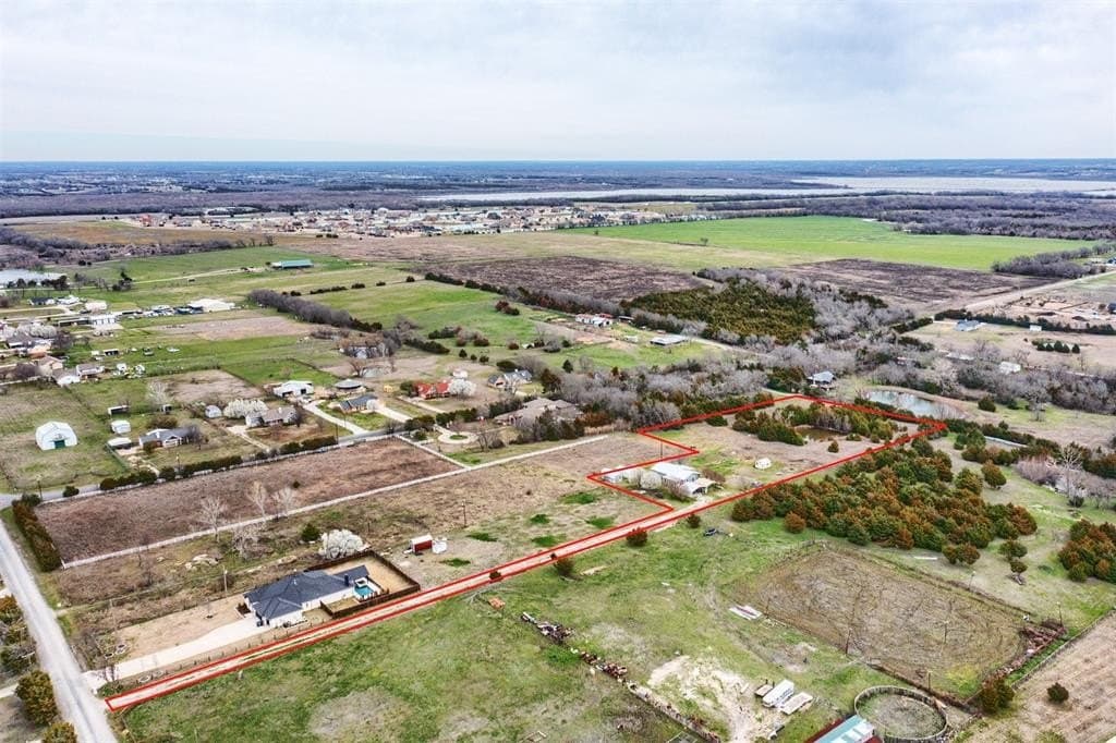 3.3 acres in Collin County gallery image 4