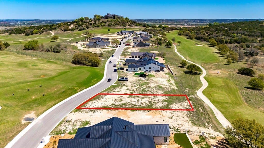 0.21 acres in Kerr County - photo 10