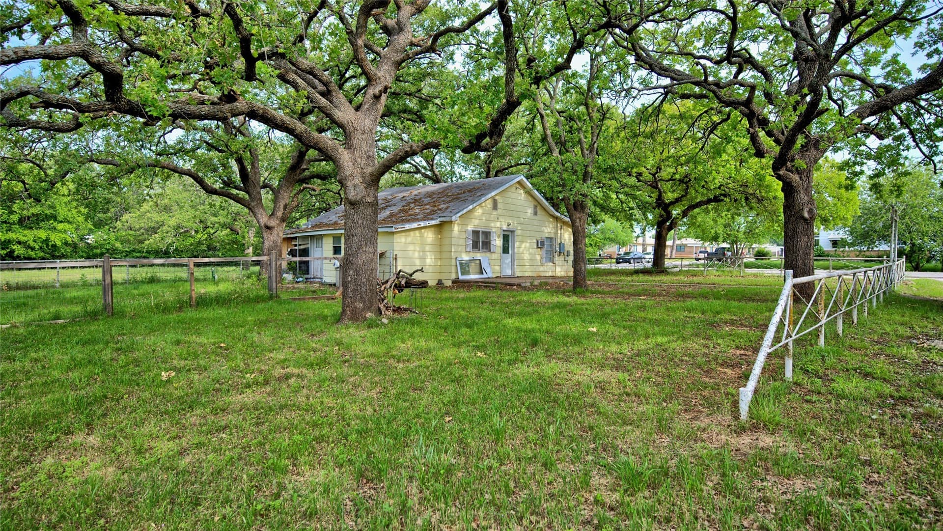 15.59 acres in Montague County - photo 7