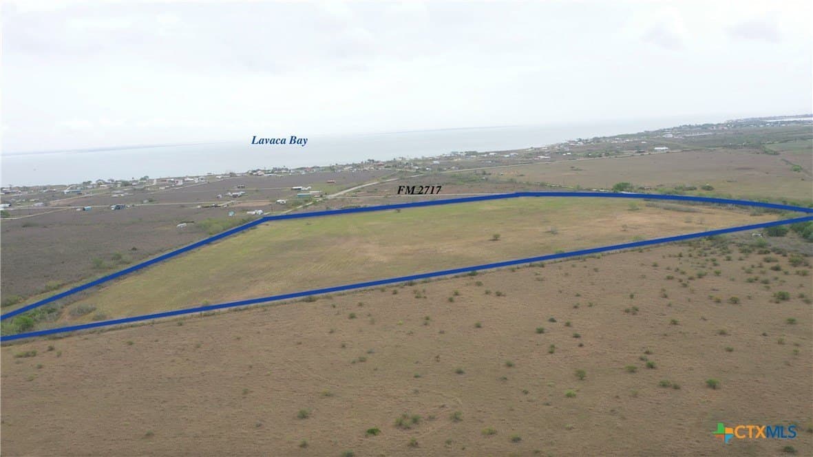11.95 acres in Calhoun County gallery image 2