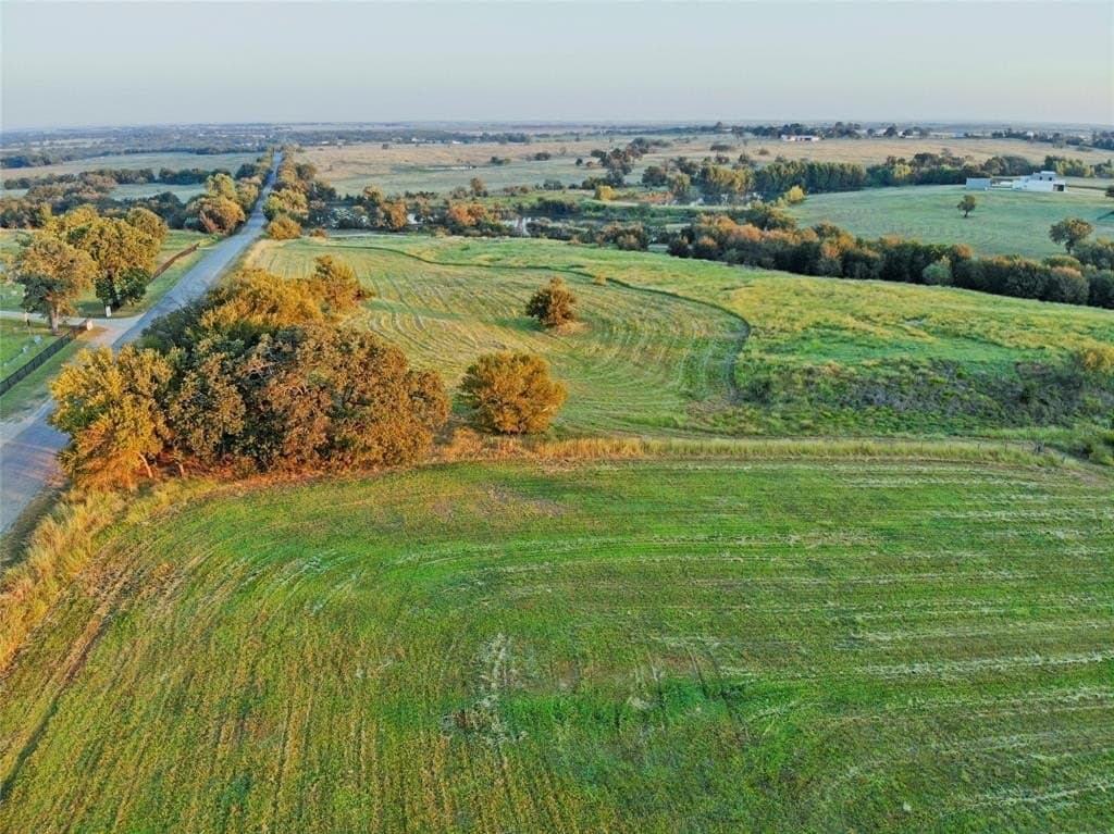 9.41 acres in McLennan County