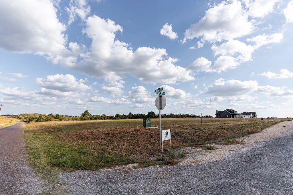 2 acres in Fayette County - photo 7