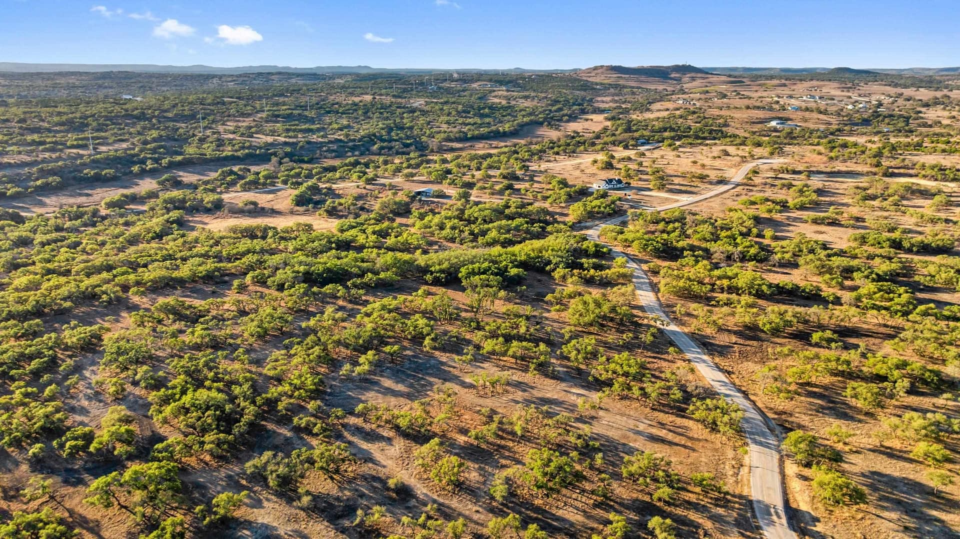 10 acres in Blanco County gallery image 3