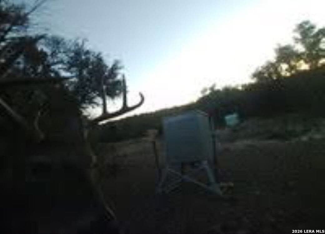 58.44 acres in Edwards County - photo 7