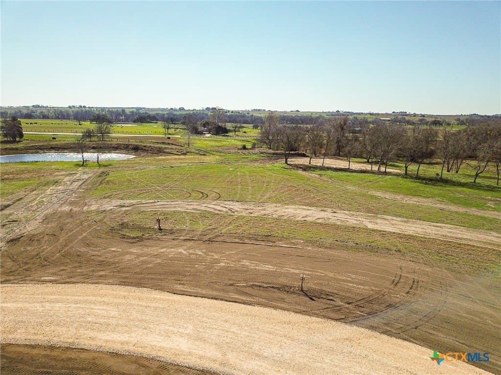4.9 acres in Lavaca County - photo 5
