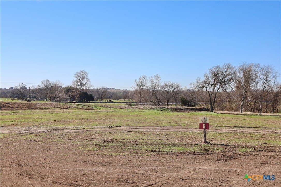4.9 acres in Lavaca County - photo 10