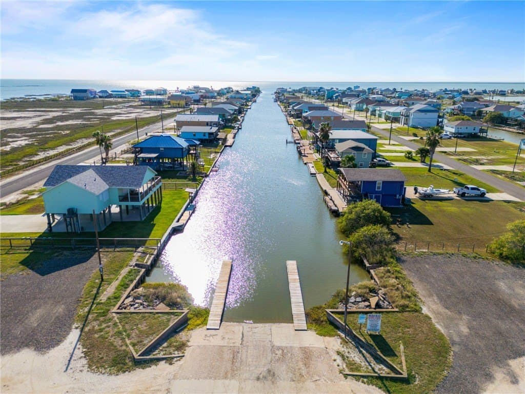 0.2 acres in Aransas County - photo 9