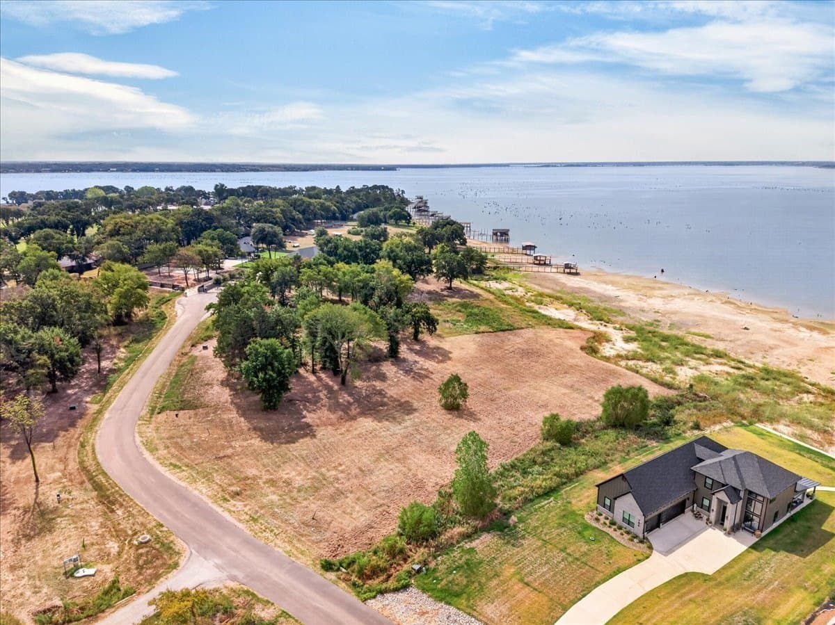 0.89 acres in Kaufman County - photo 3