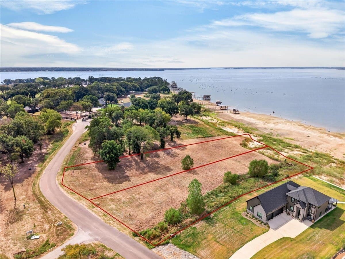 0.89 acres in Kaufman County - photo 4
