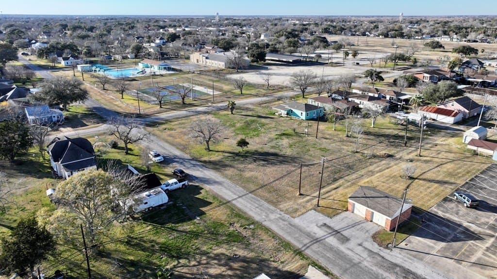 0.44 acres in Palacios Area County - photo 15