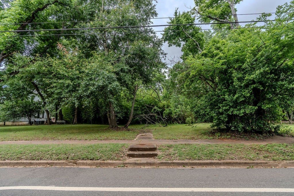 0.21 acres in ANDERSON County gallery image 2