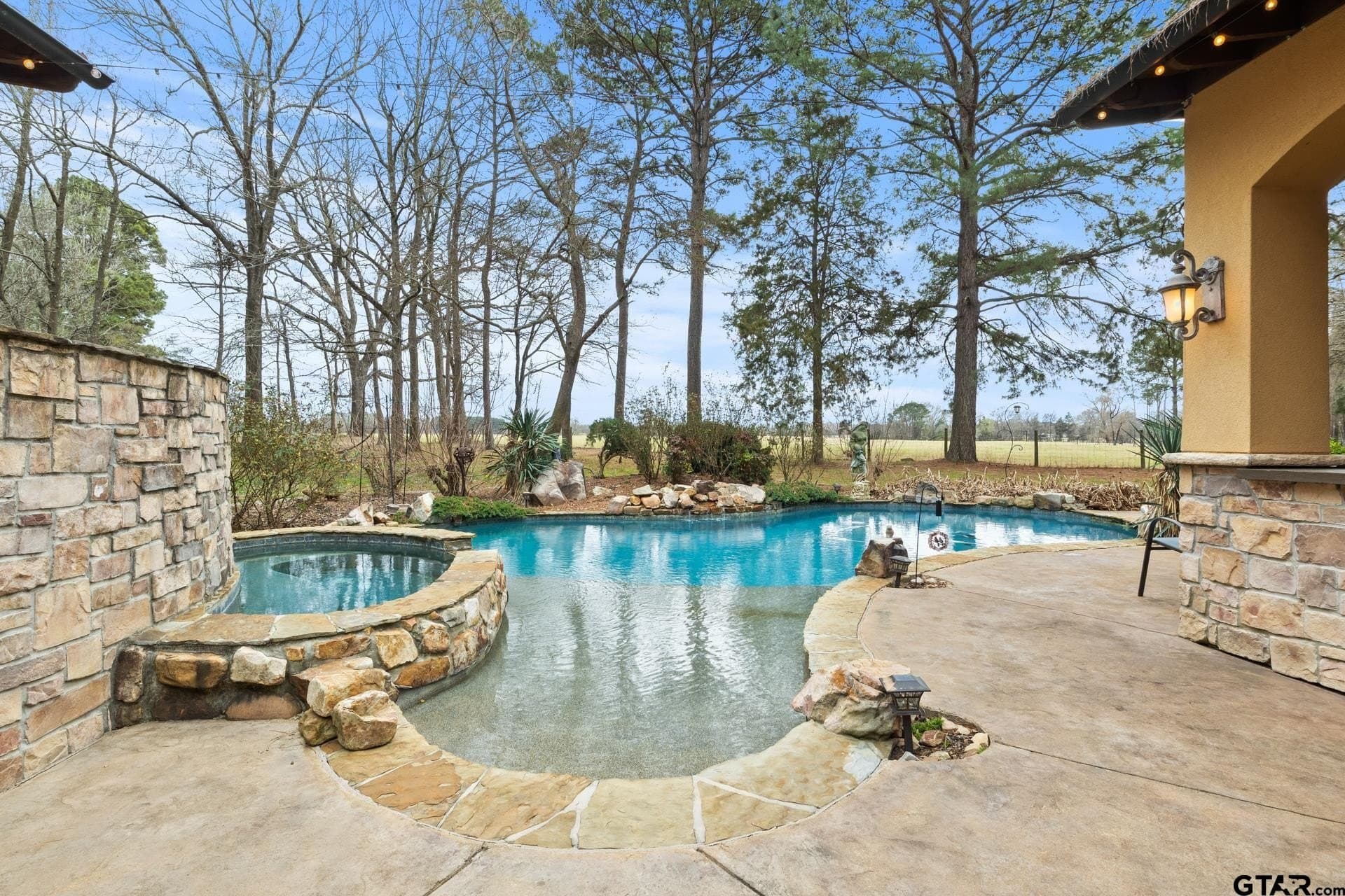 13.89 acres in Camp County - photo 2