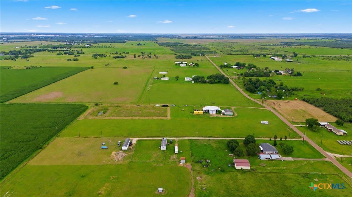 3.39 acres in Victoria County - photo 8