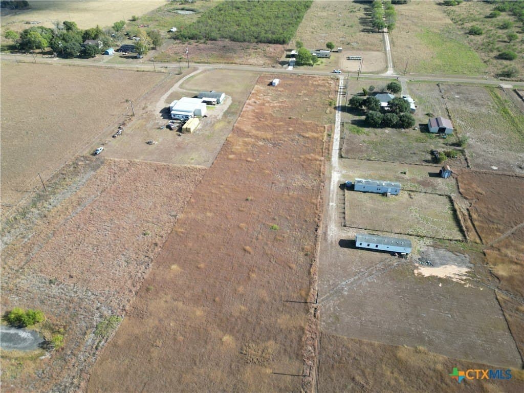 3.39 acres in Victoria County gallery image 4