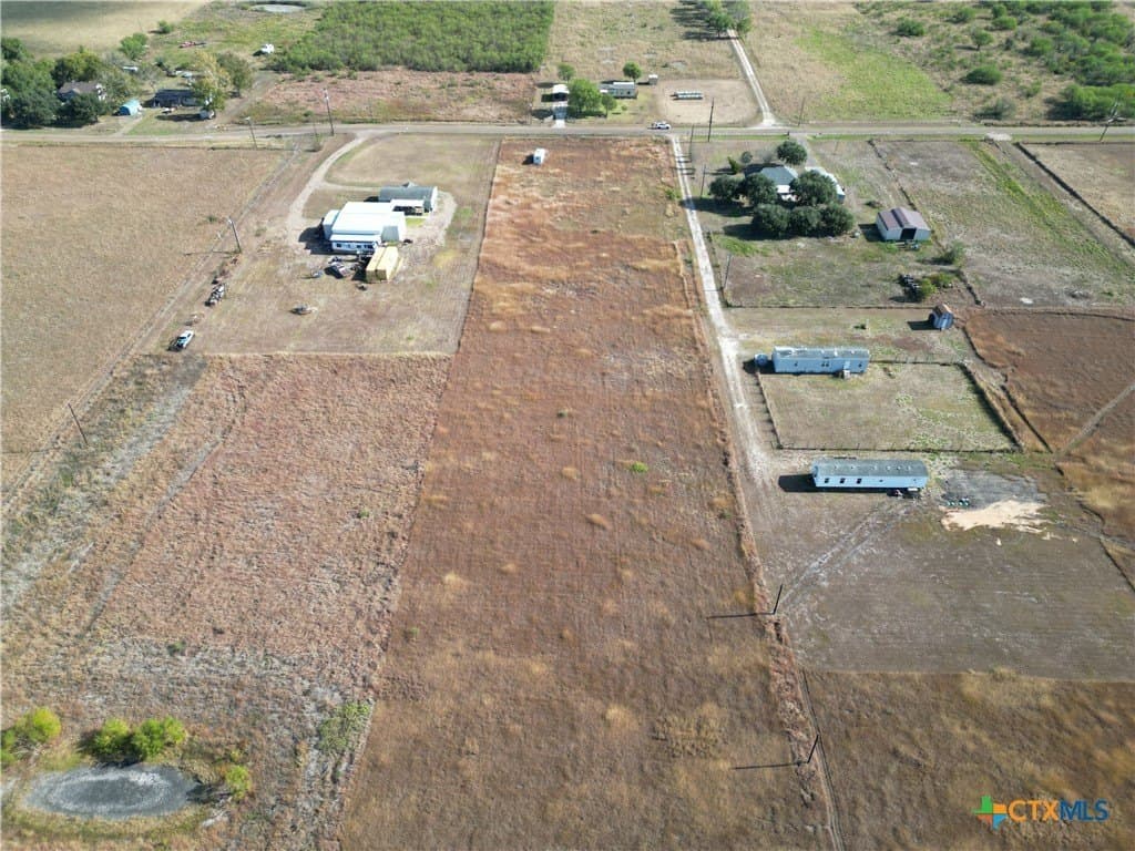 3.39 acres in Victoria County gallery image 2