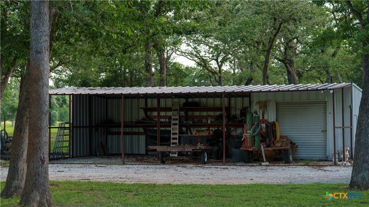 45.8 acres in Milam County - photo 42