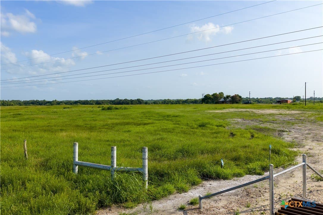 29.45 acres in Victoria County - photo 23