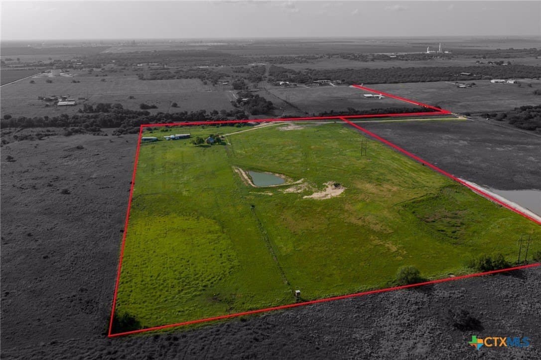 29.45 acres in Victoria County