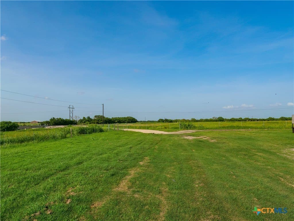 29.45 acres in Victoria County - photo 7