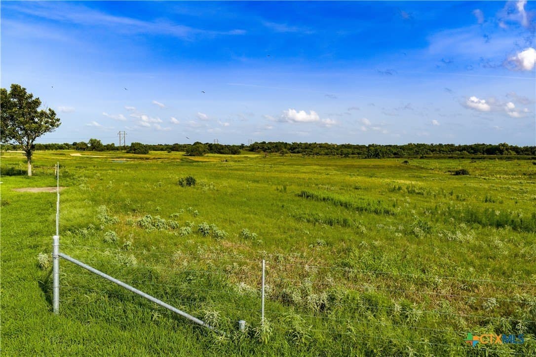 29.45 acres in Victoria County - photo 40