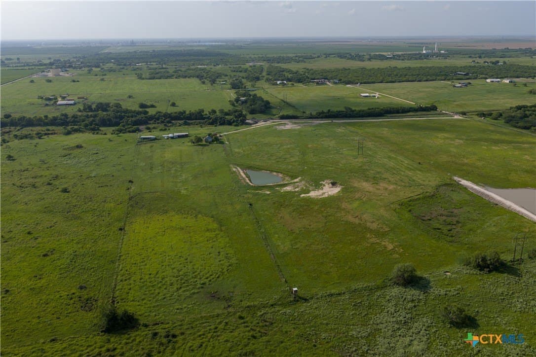 29.45 acres in Victoria County - photo 17