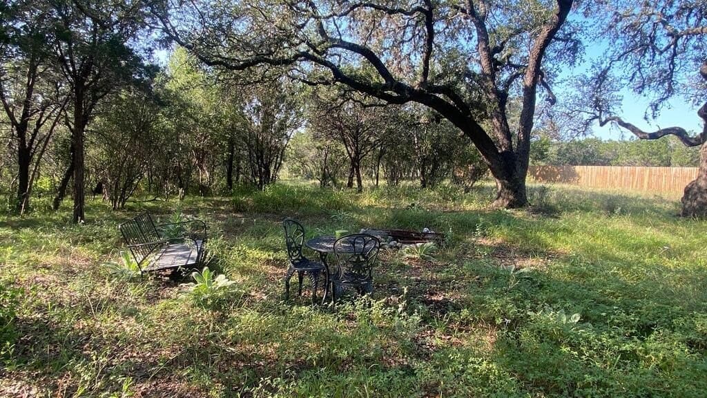 5.3 acres in Real County - photo 34