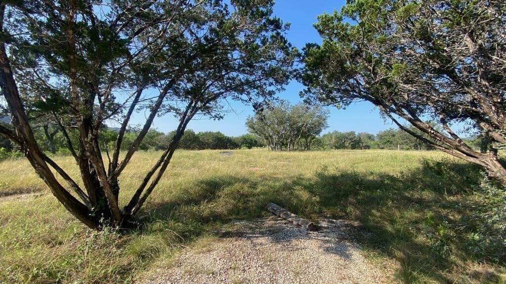 5.3 acres in Real County - photo 20
