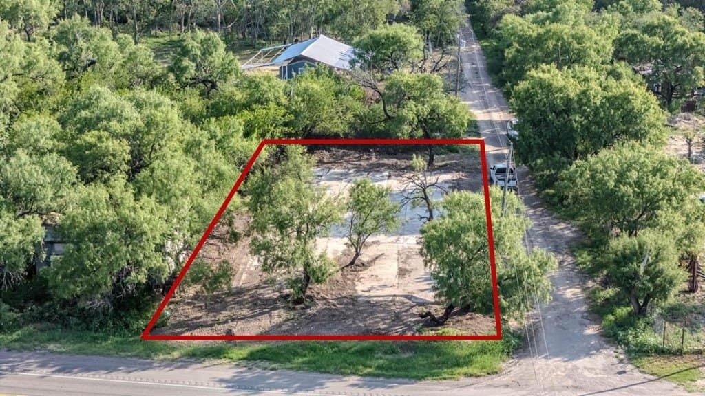 0.15 acres in Maverick County gallery image 3