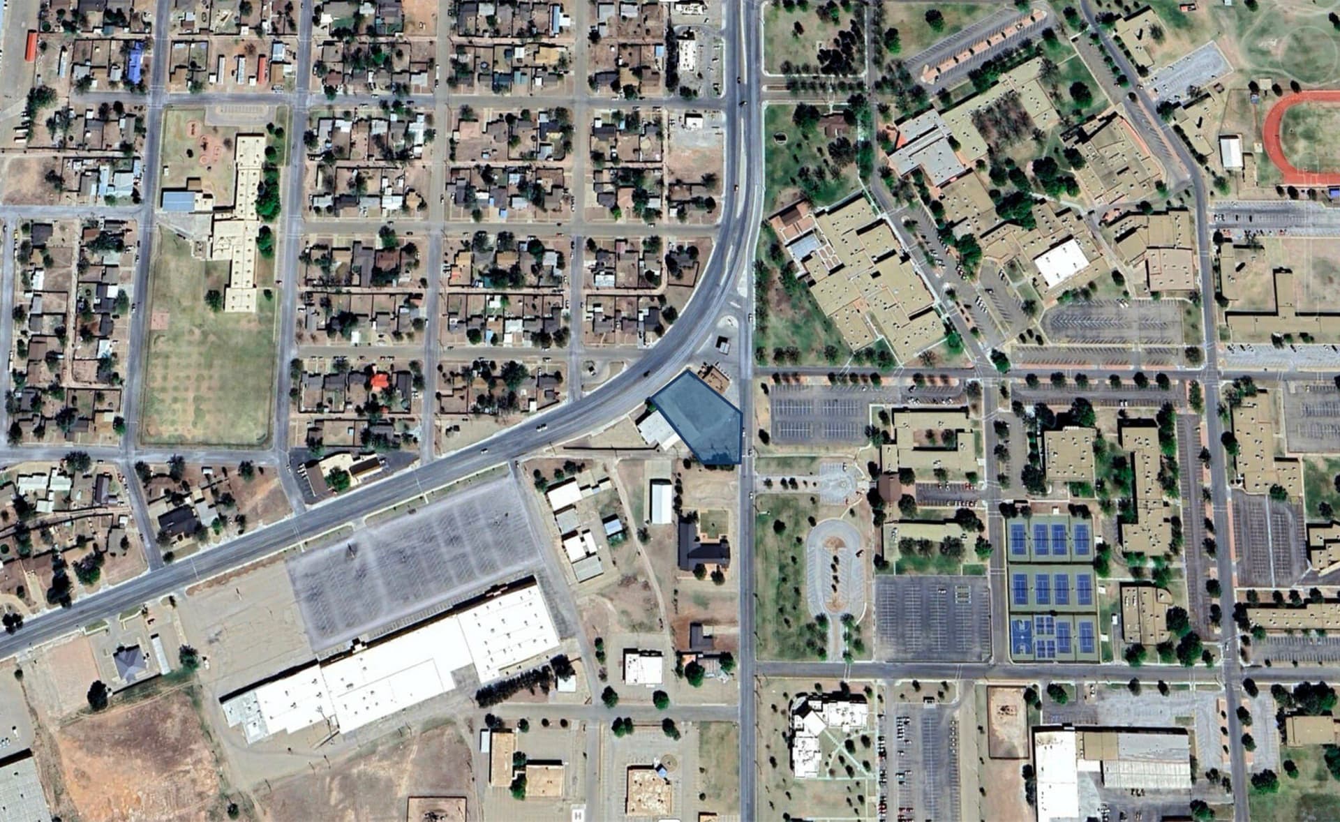 0.55 acres in Hockley County gallery image 3