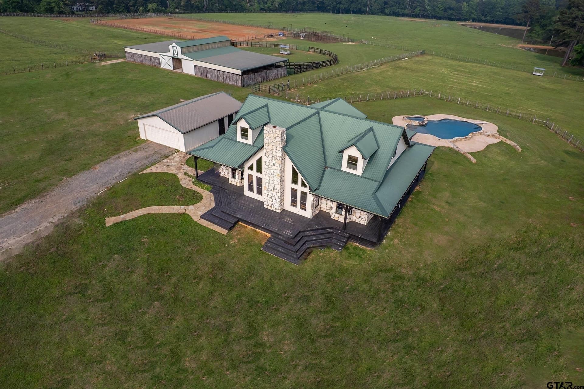35.41 acres in Smith County