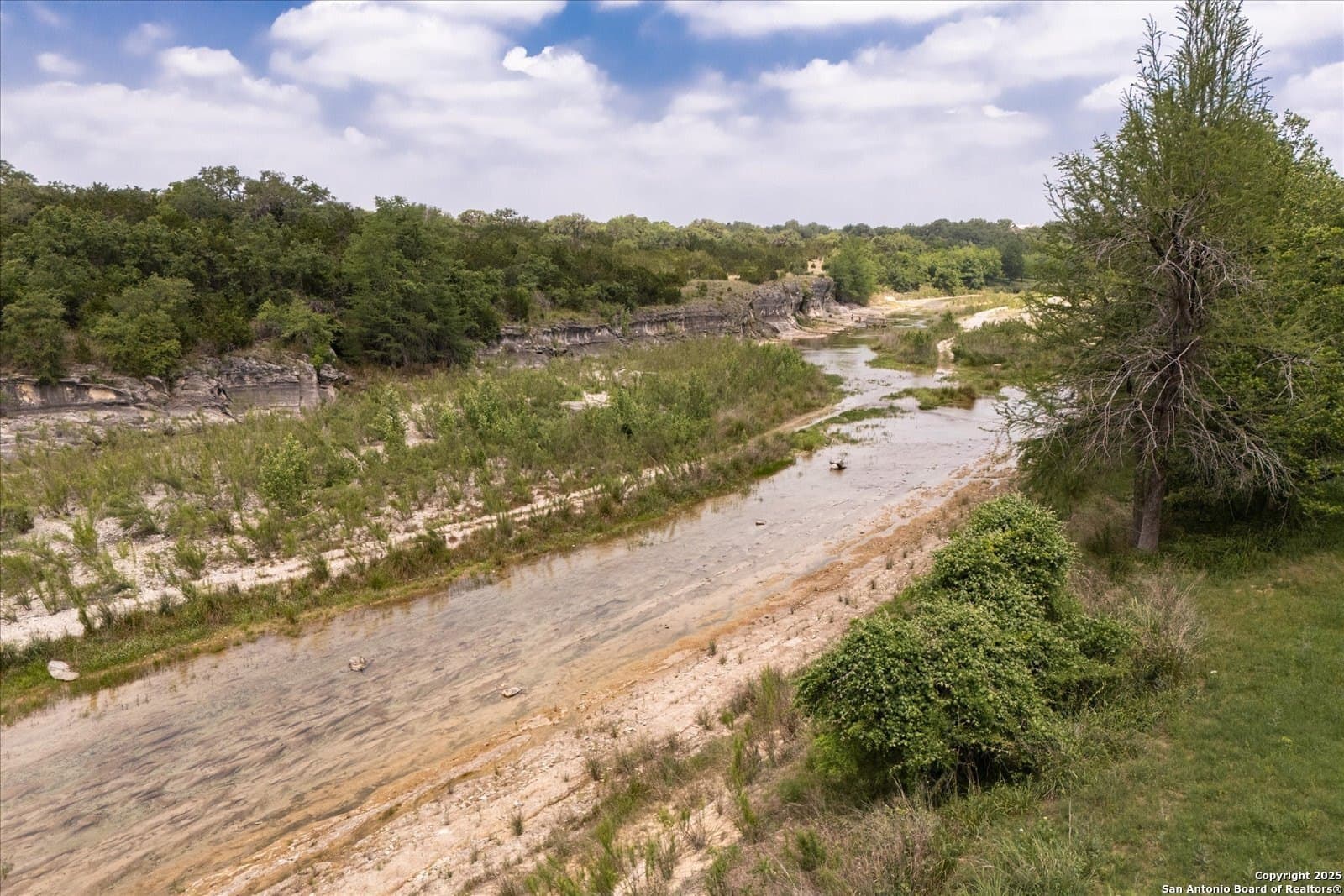 5.18 acres in Bandera County gallery image 4