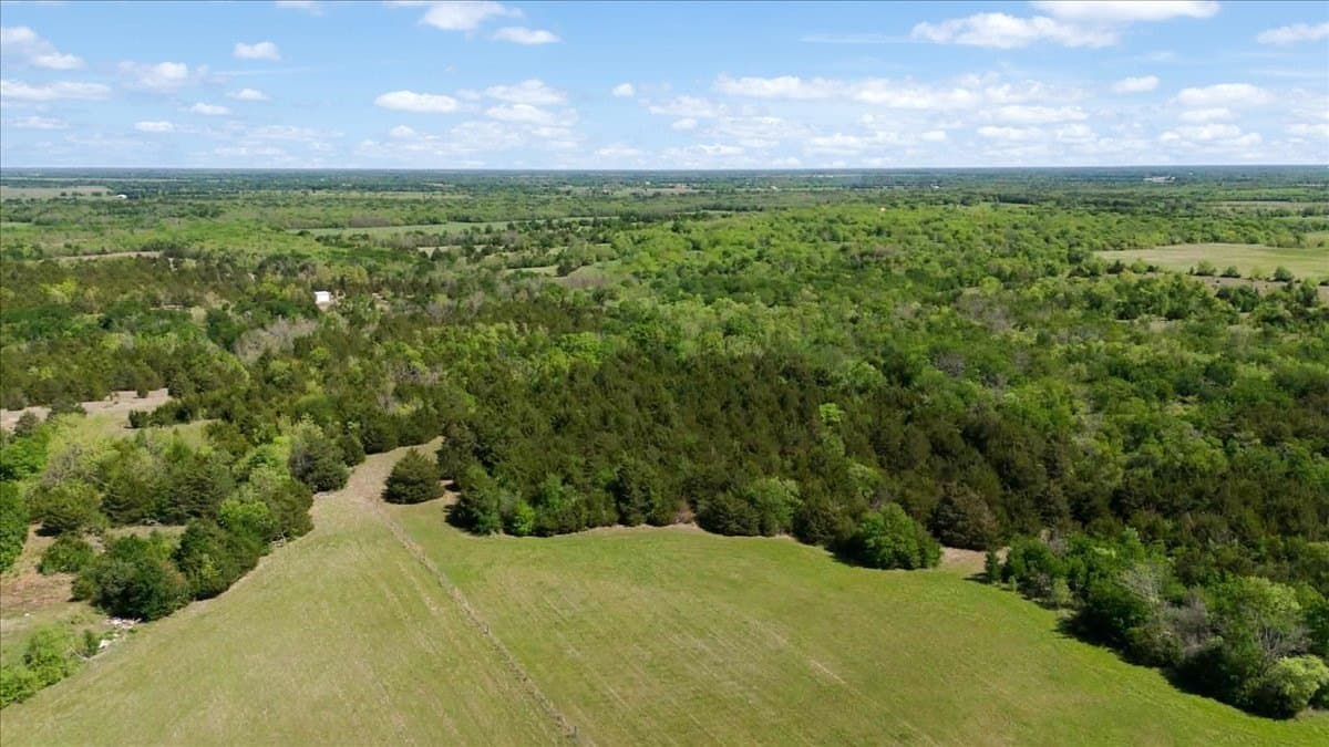 15 acres in Hunt County - photo 10