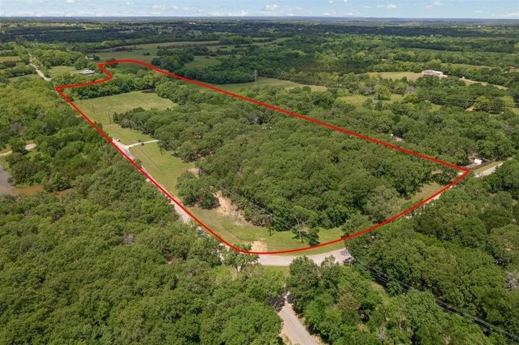 16 acres in Grayson County gallery image 2