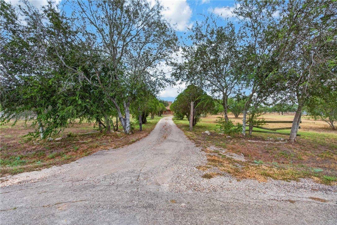 100,000 acres in Nueces County